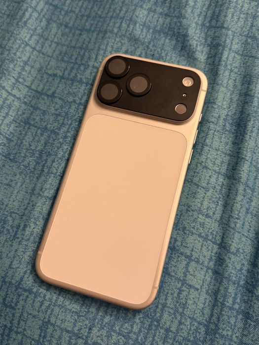 Vand iPhone 17 Pro Max