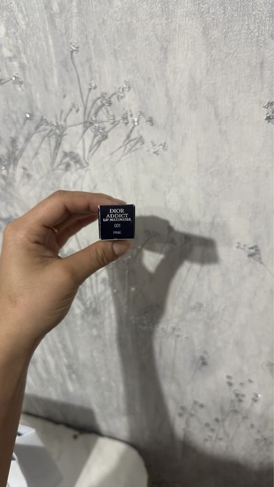 Продам диор тени и максимайзер