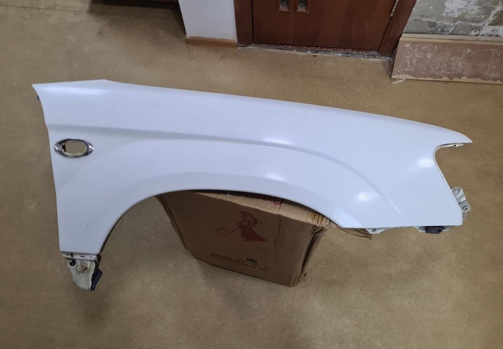 Крыло правое Субару Форестер SG