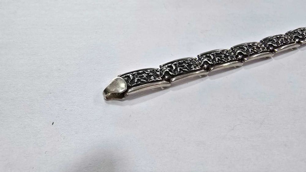 Сребърна гривна  925