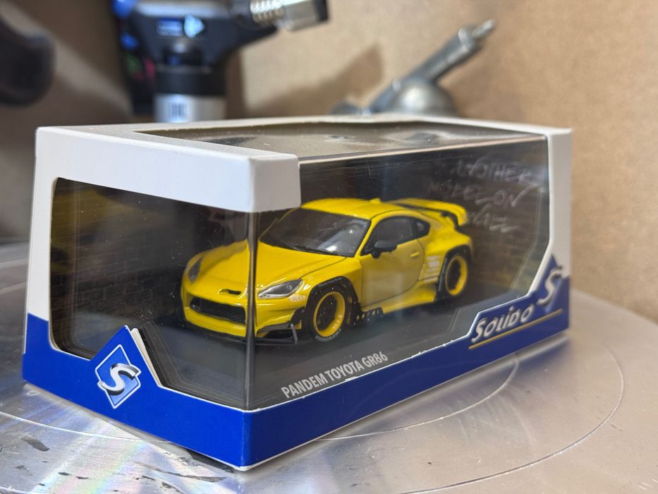 1/64 и 1/43 модели