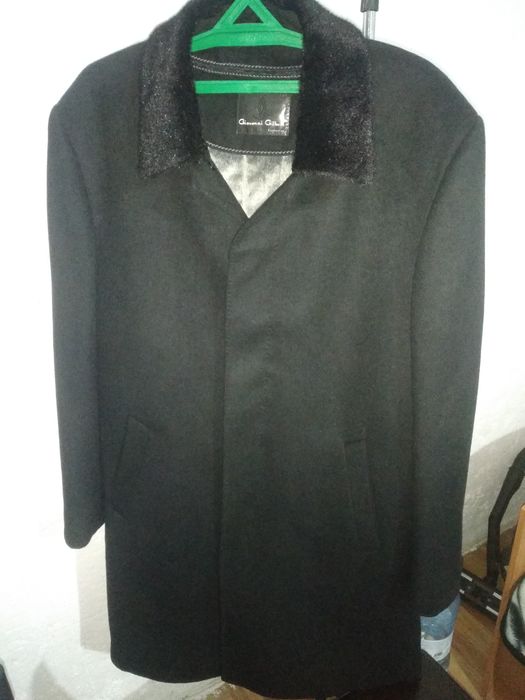 Пальто  новое сезонность осень, весна.