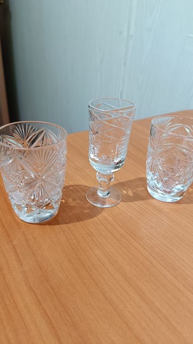 Рюмки хрустальные советских годов