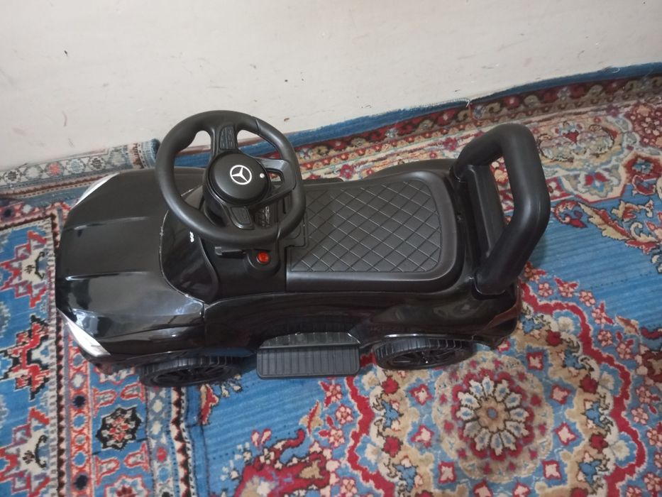 Elektronik moshina bolalar uchun