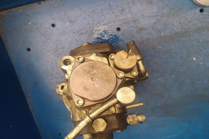 Pompa inalta presiune 2.2D Lexus IS XE20