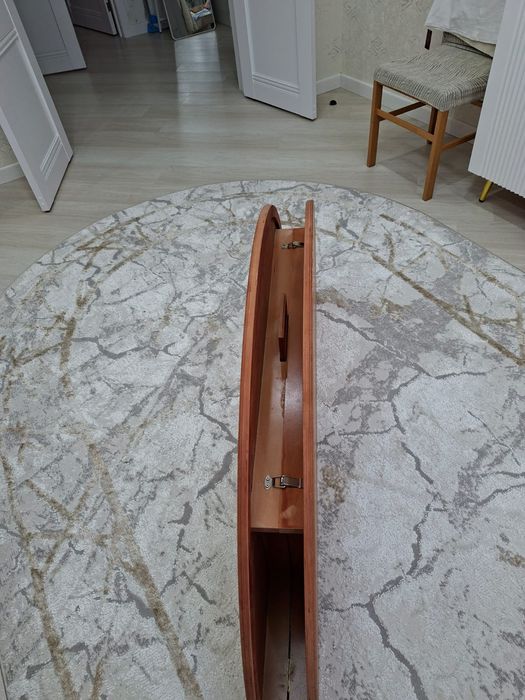 Круглый стол складной