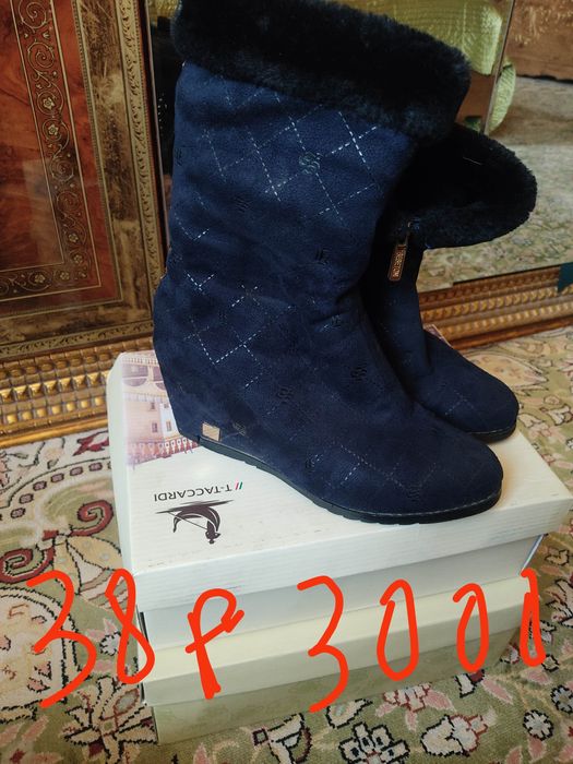 Продам кроссовки всё