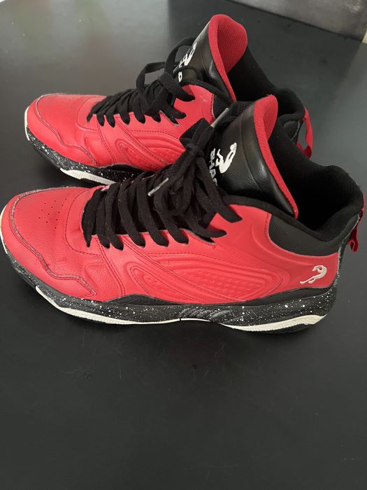 Adidasi baieti 41 SHAQE