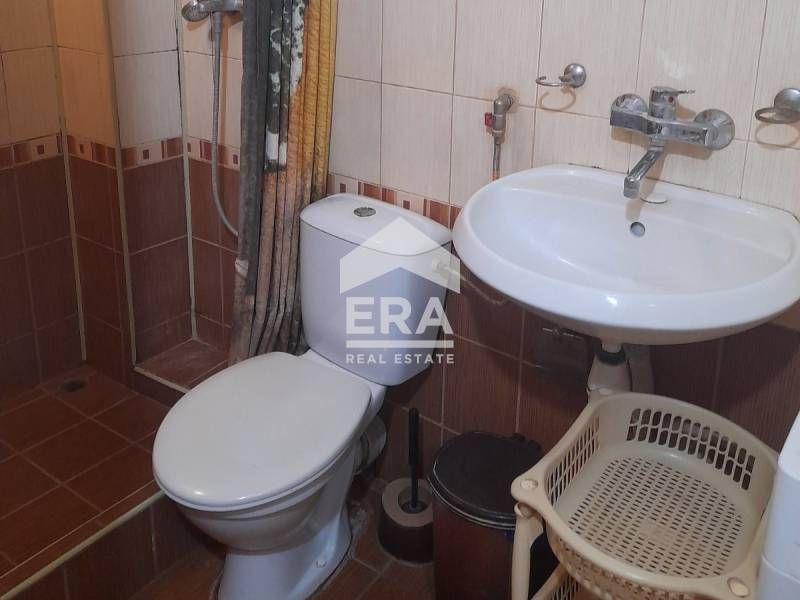 Продава се Двустаен апартамент в Хасково, Хисаря - 63 кв.м за 1304 €/кв.м - Снимка #7