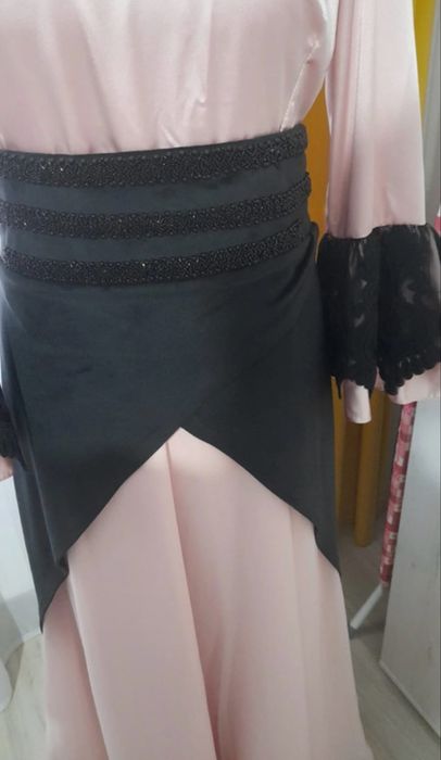 Rochie cu brâu detaşabil