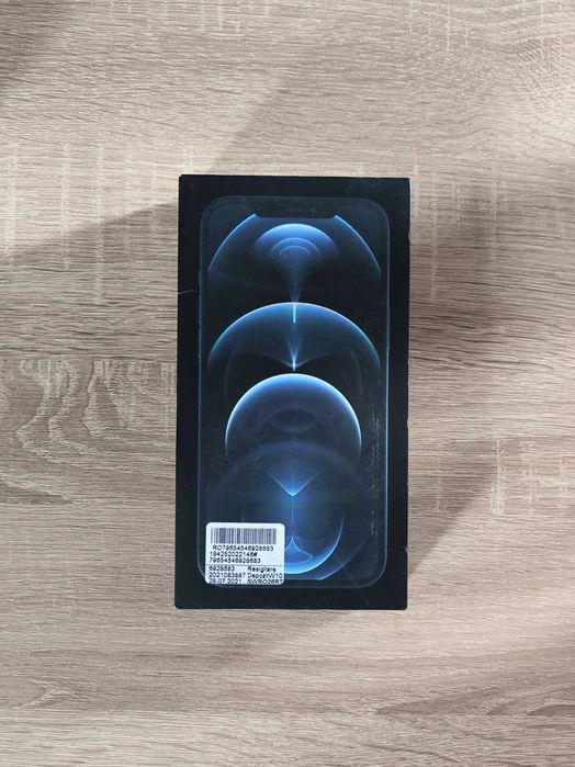 iPhone 12 Pro Max Pacific Blue + 9 huse