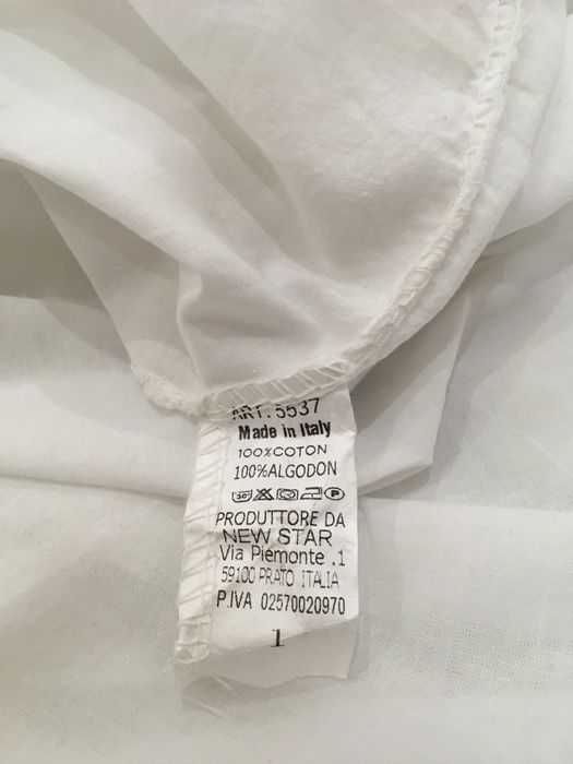 New Star Italy риза с бродирани златни цветя