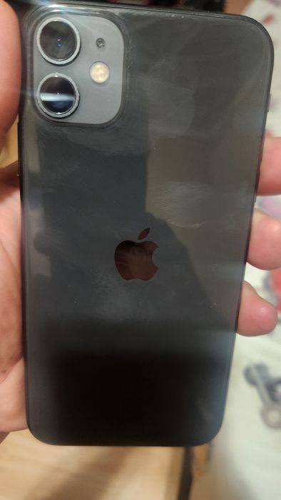 Telefon IPhone 11