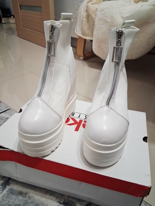 Ghete primavara marimea 39