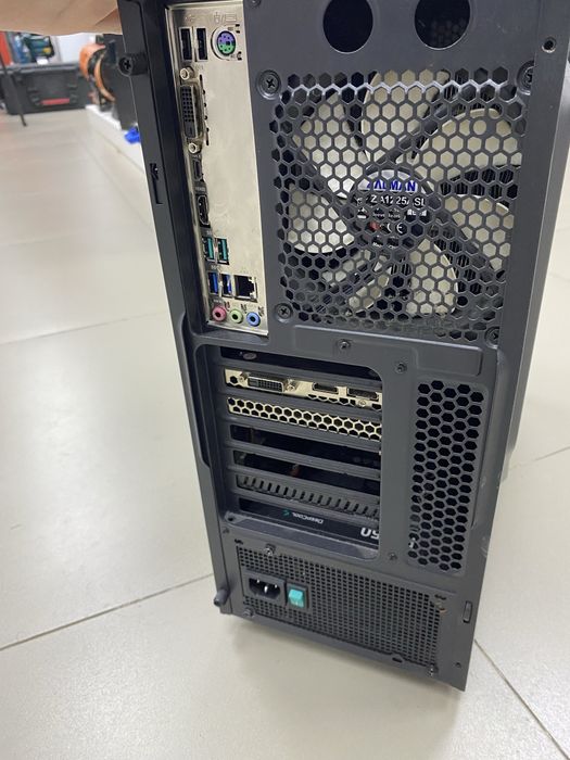 Системный блок Zalman (ТМ79)