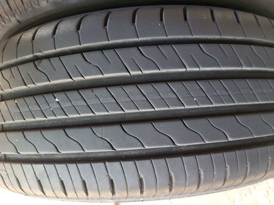 2бр 205/55/16 гудияр много запазени малко карани 21г