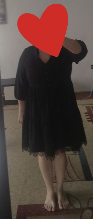 Продам чёрное платье