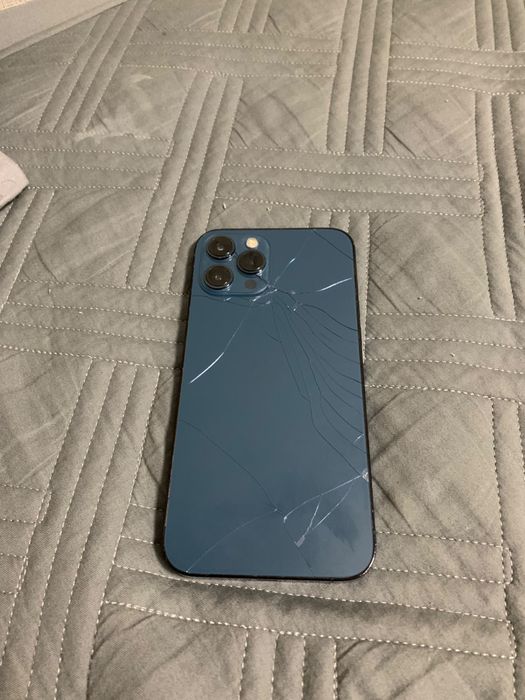 Айфон  12 pro max