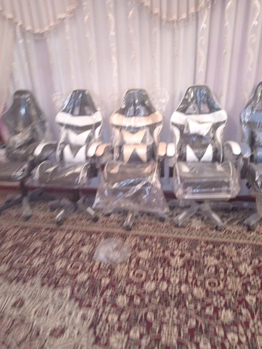 Onleap igravoy kreslo