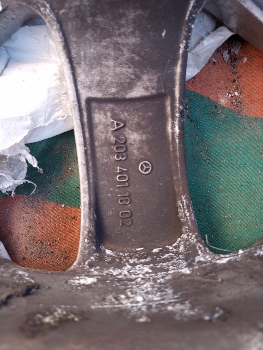 Продавам джанти за Ц класа /C клас-w203, 17 цола