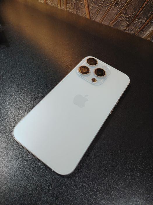 Iphone 15 pro holati ideal