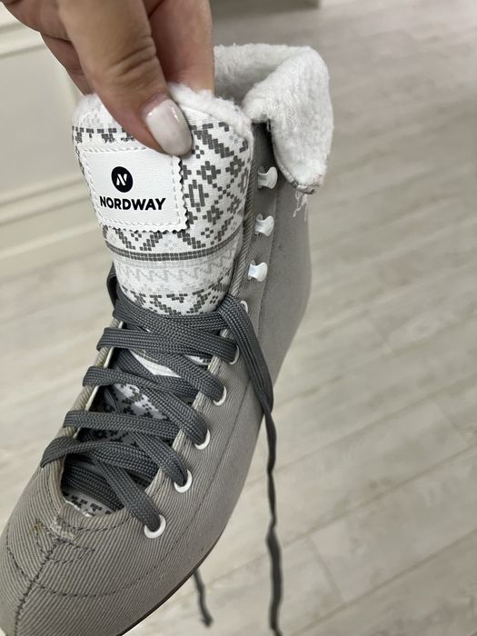 Коньки для девочки