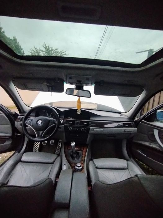 Vând BMW 320  an 2006