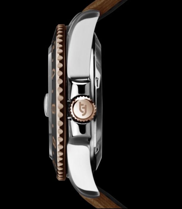 Vand ceas Tecnotempo Voyager GMT Automatic 200M WR – Editie Limitata