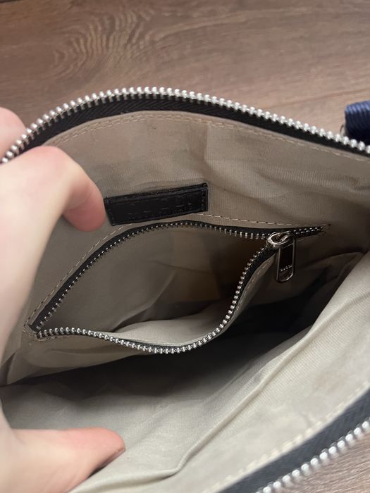 Продавам Чанта на Gucci