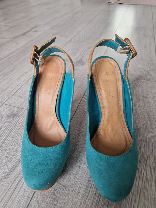 Pantofi cu toc dama noi