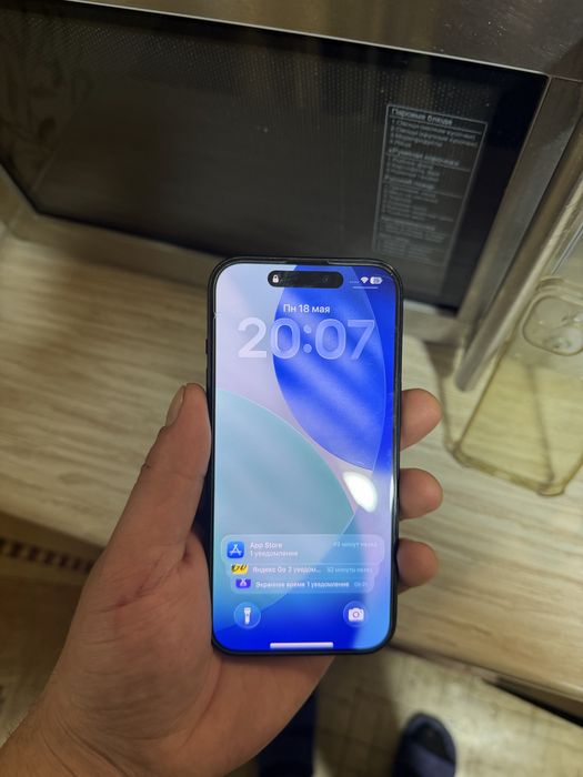 Iphone 15 черный в хорошем состоянии