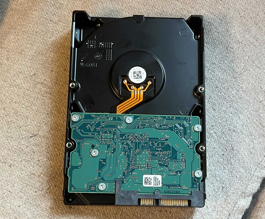 Hard disk 2TB Hitachi HDS723020BLA642 SATA 7200rpm testat OK