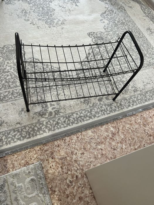 Продам этажерку для обуви железо