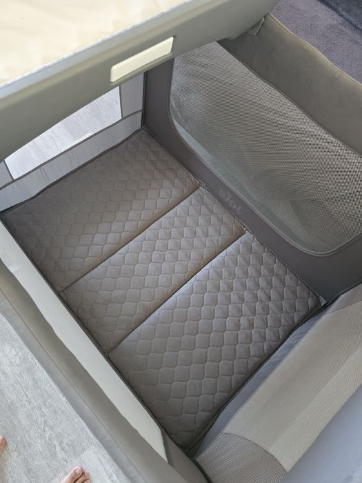 Продам детскую кроватку