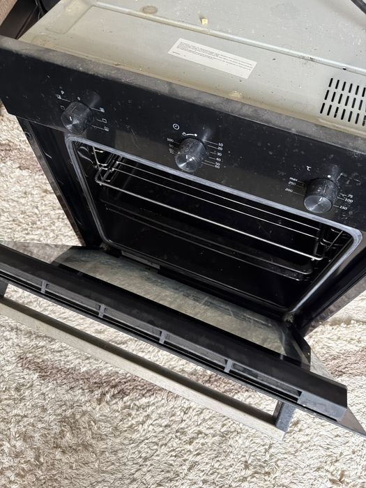 Духовой шкаф BeKo