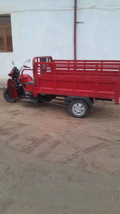 Motosikl murovey trisikl yuk moto gruzavov 2 tonnalik benzin moto