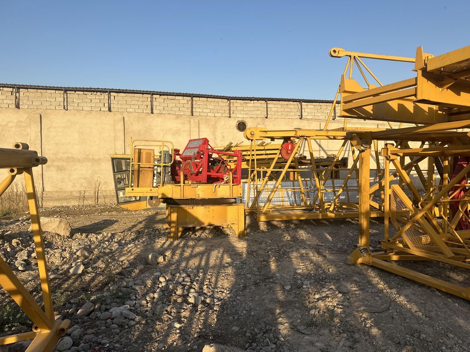 Башенный кран XCMG 6015 kran Zoomlion 6013 Metiz Stroy