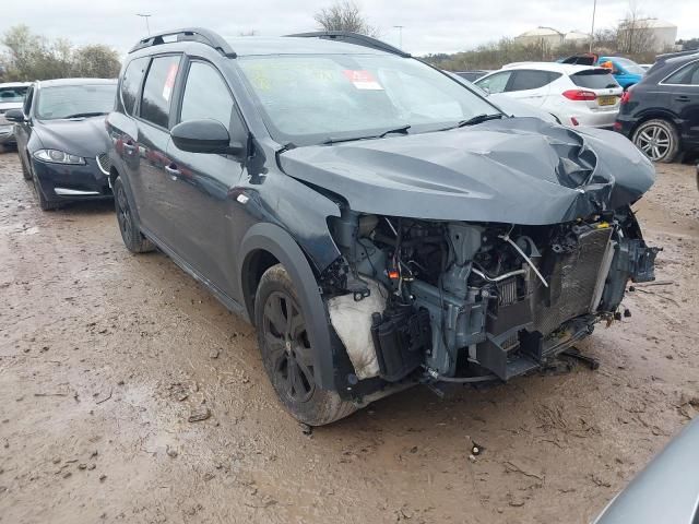 Dezmembrez Dacia Jogger 1