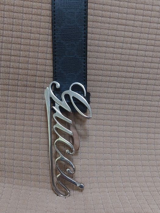 Gucci, 181830 ,Nouă