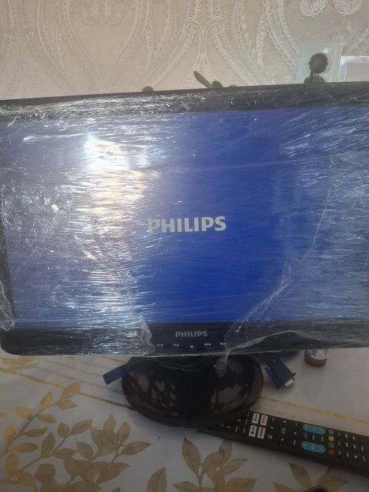 Монитор Phillips