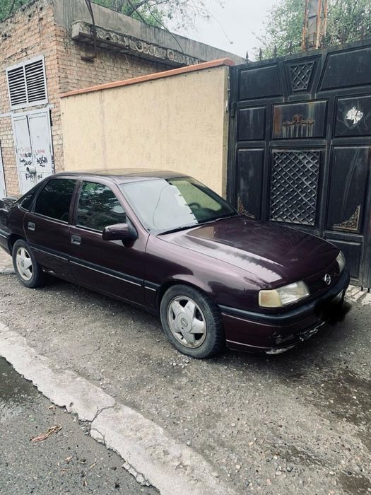 Opel Vektra a 1995