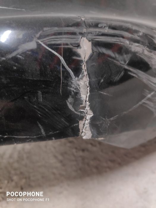 Предна броня Peugeot 107 / Пежо 107 2005/12г Със Забележки!