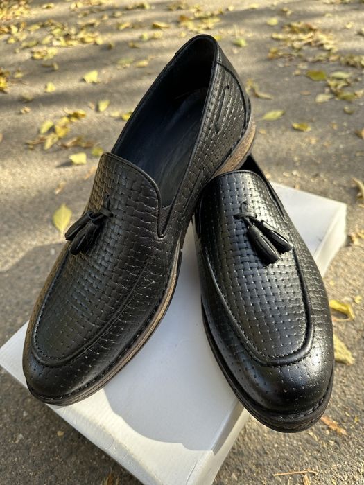 Продам мужскую обувь