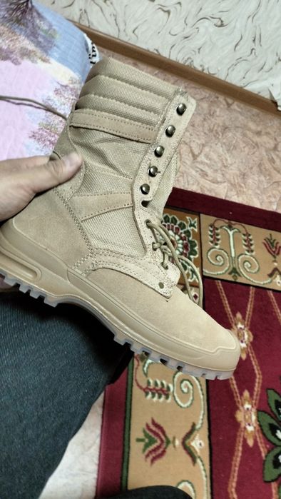 Берцы высокие новые