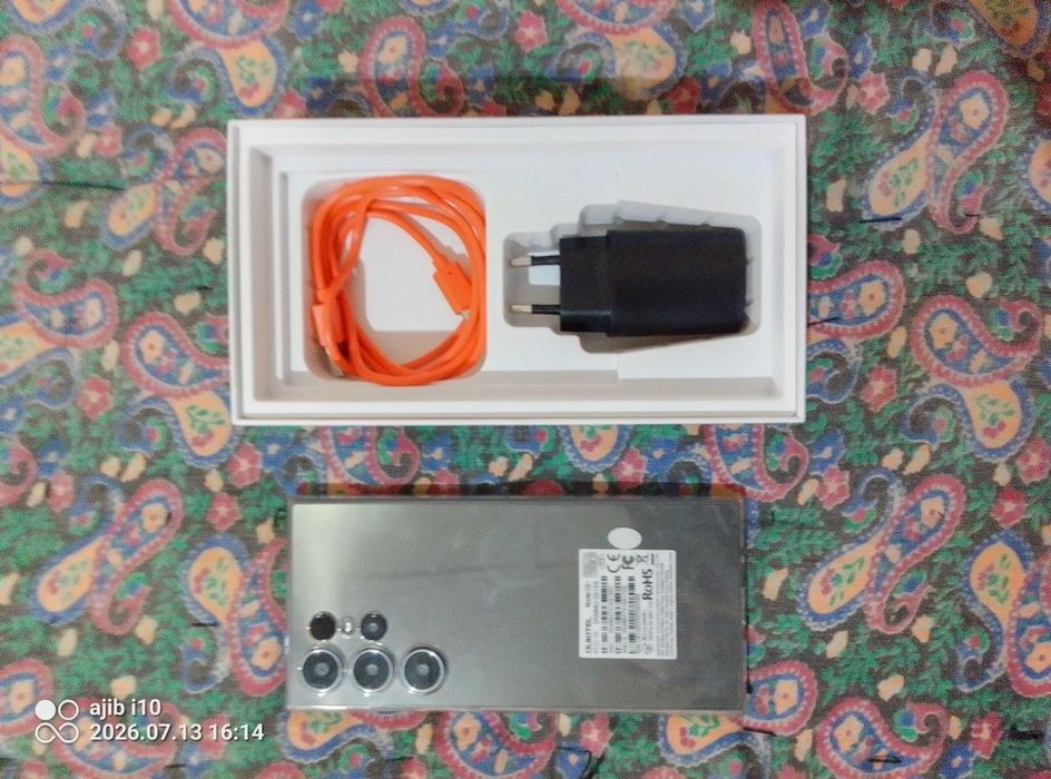 C61 telefon yangi