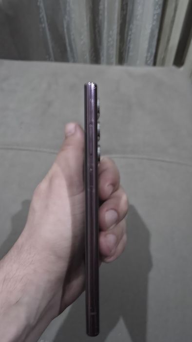 Продам samsung s22 ultra