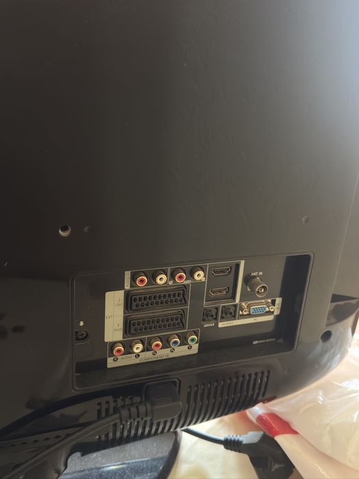 Samsung LE32R81B 32 дюйма