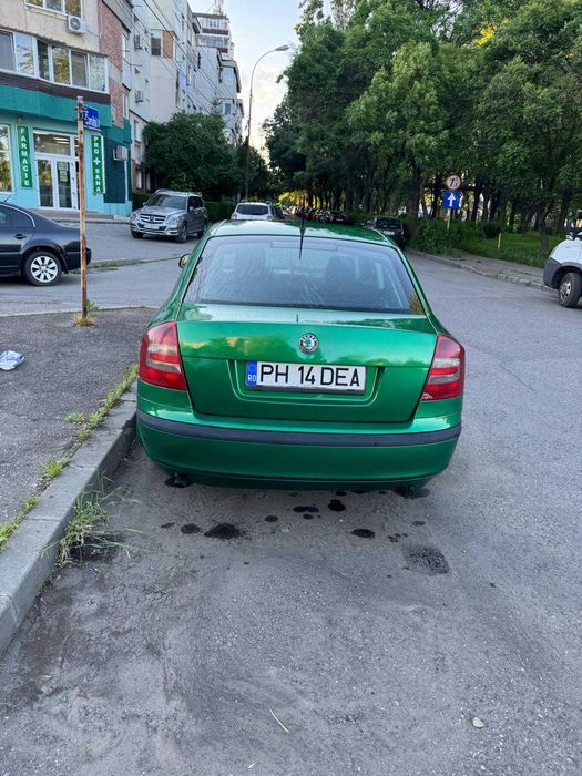 SKODA Octavia 2012 — imagine 2