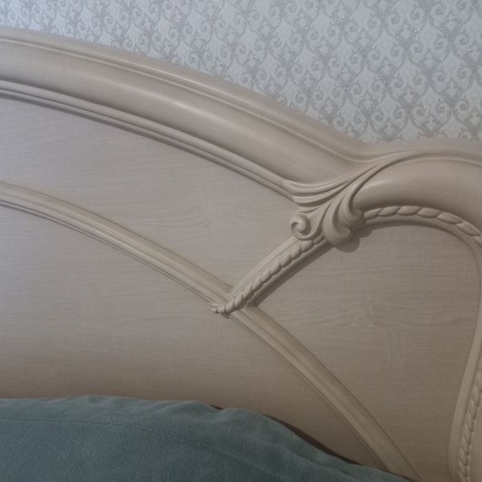 Продам спальный горнитур 50 тыс.