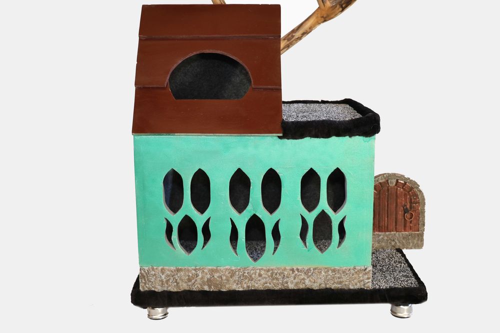 Продаётся домики для кошек и котят. Из натурального материалов.